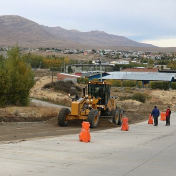 PAVIMENTACIÓN EN ZONA TERMINAL DE ÓMNIBUS Y SUBIDA AL SAMIC