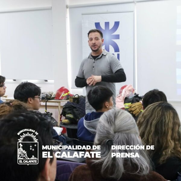 El CUNEC realizó simulacro de incendio