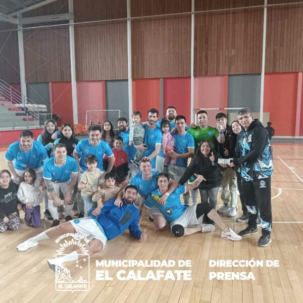 Finalizó la Liga de Veteranos +35 de Futsal, Napoli en masculino y Checho en femenino los campeones.