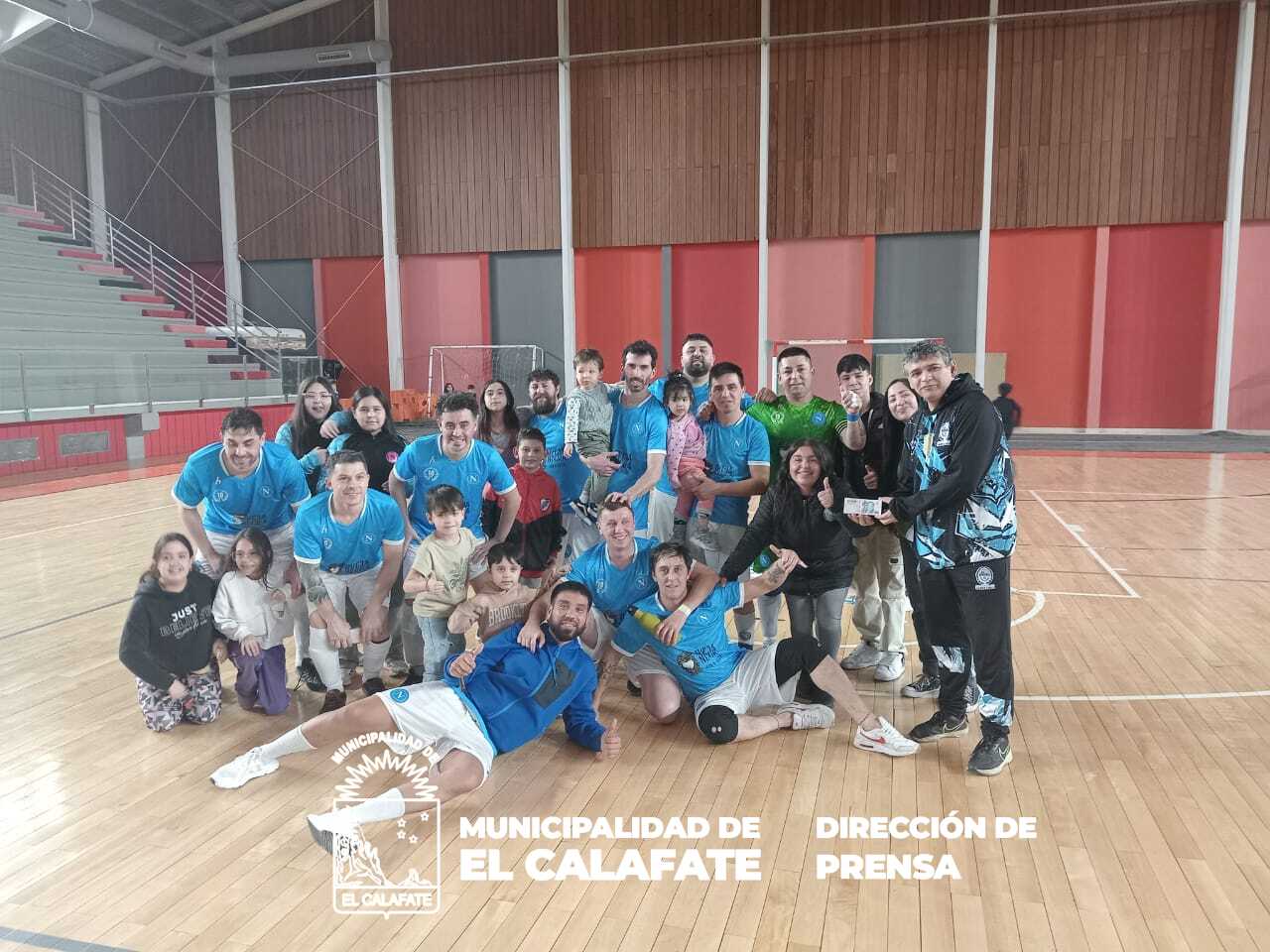 Finalizó la Liga de Veteranos +35 de Futsal, Napoli en masculino y Checho en femenino los campeones.