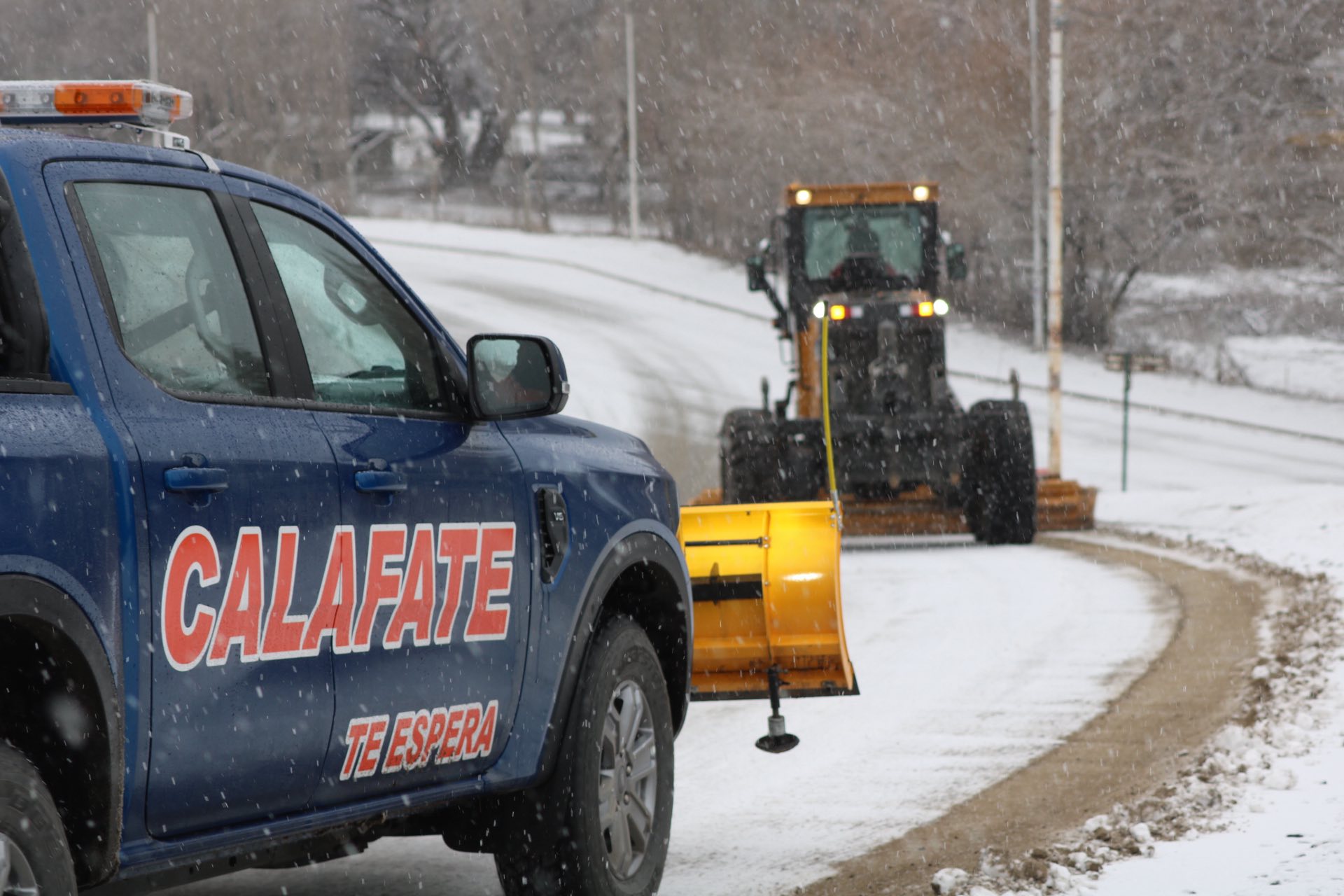 El Municipio continúa con tareas de limpieza y mantenimiento tras la nevada