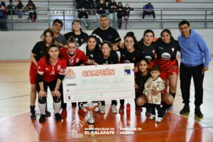Lee más sobre el artículo Huracán Santacruceño, bicampeón del Torneo Patagónico Femenino de Futsal