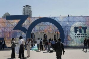 Lee más sobre el artículo EL CALAFATE, EXPERIENCIA VIVA EN LA FIT 2026